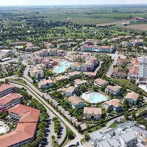  Apartment Altanea Con Piscina Italien